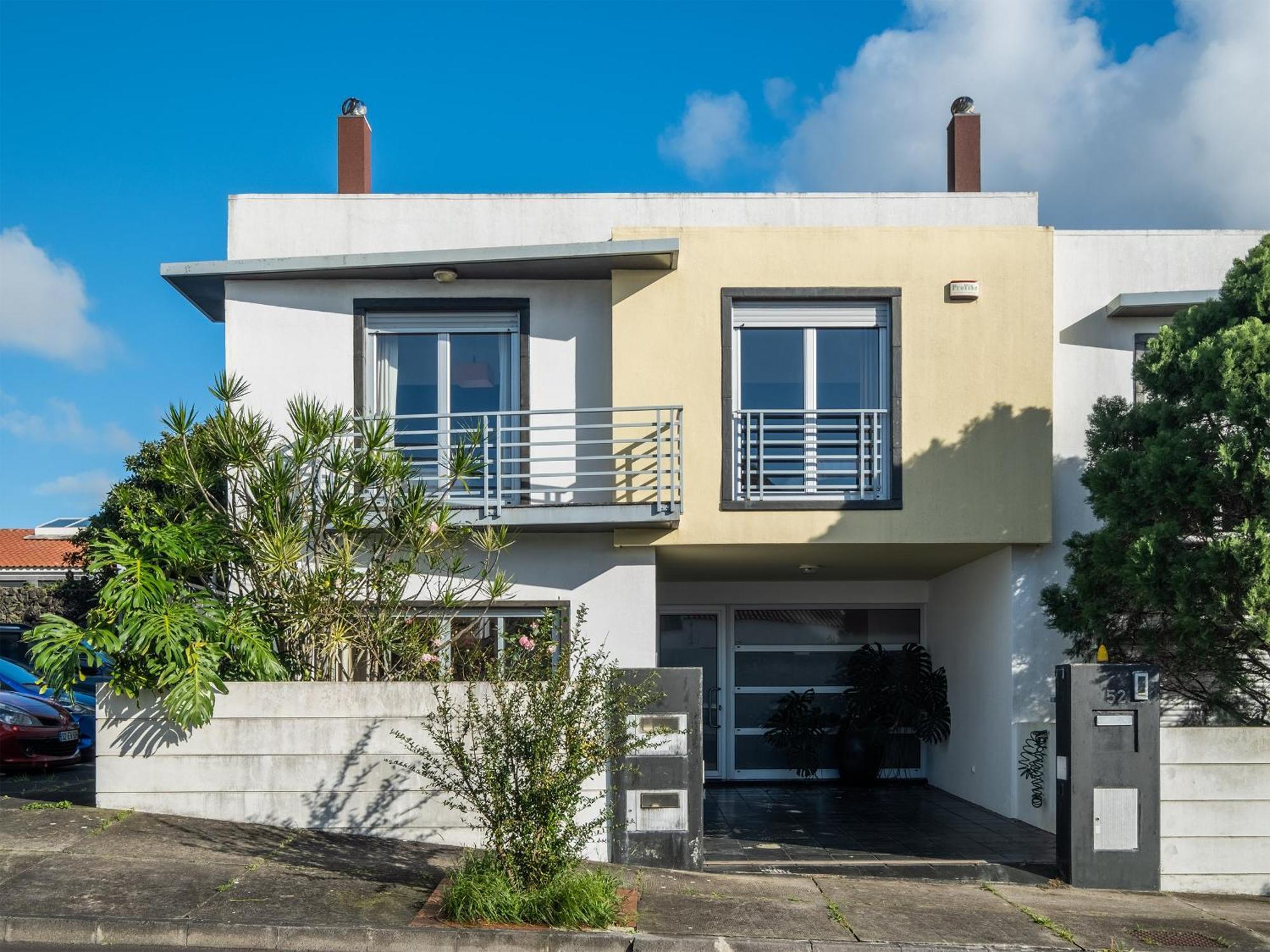 Casa Do Limoeiro * Ponta Delgada (Sao Miguel)
